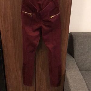 Old navy burgundy pants